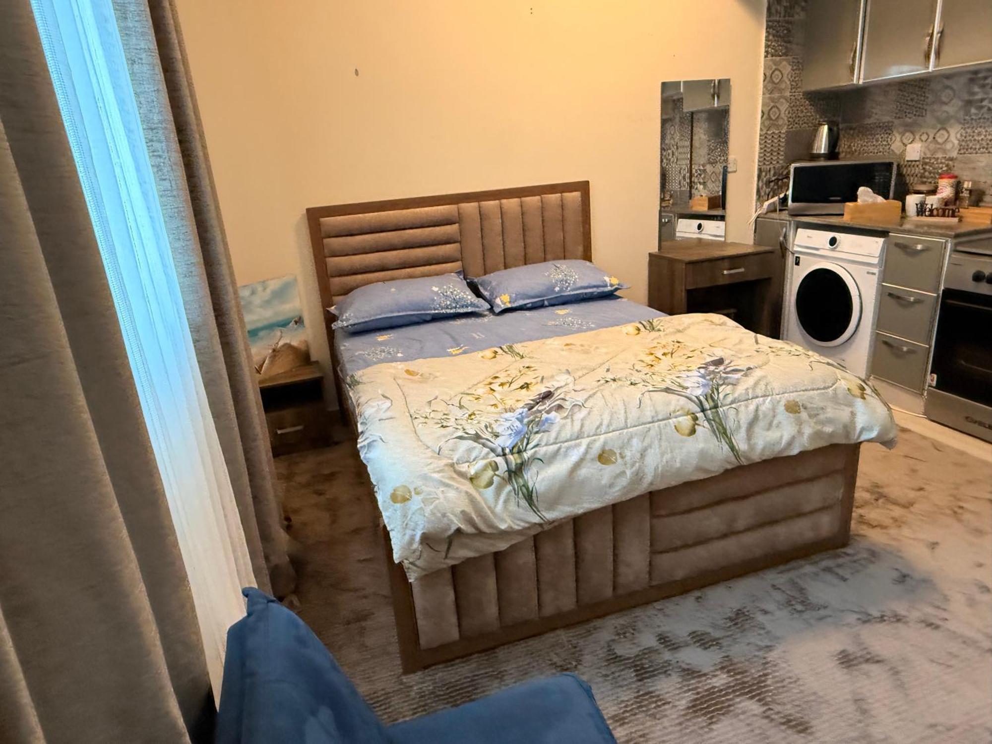 Premium Furnished Apartment *